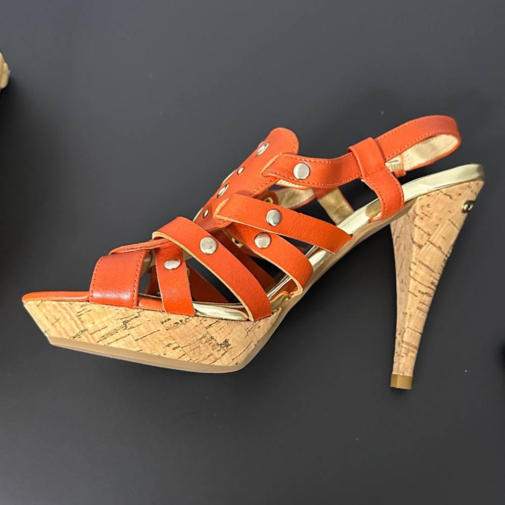 Michael Kors NWT Red Orange Strappy Heels. Silver Accents. 3.5 Inch